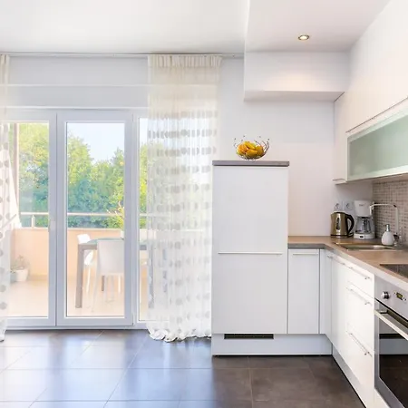 Ap Bonaca - Istriensonne Lejlighed